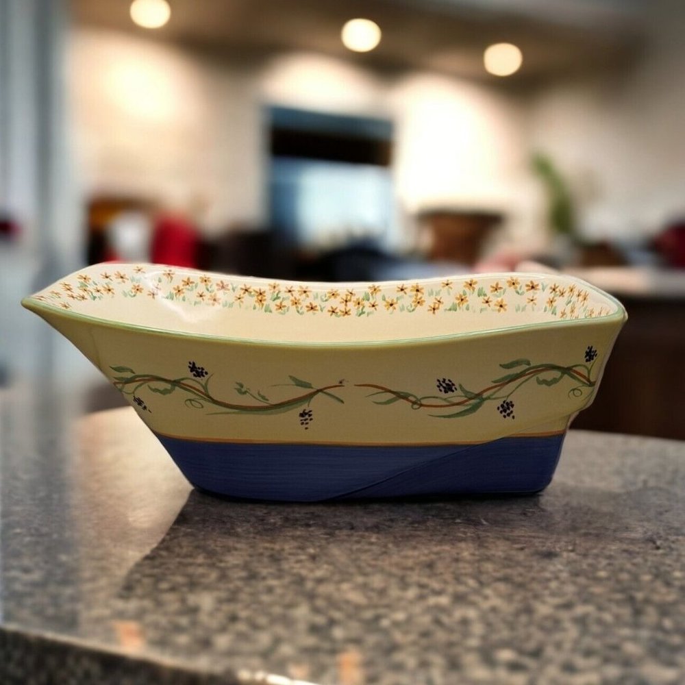 Pfaltzgraff Pistoulet Curved Large Serving Bowl Dish 13.5" x 7.5" Jana Kolpen